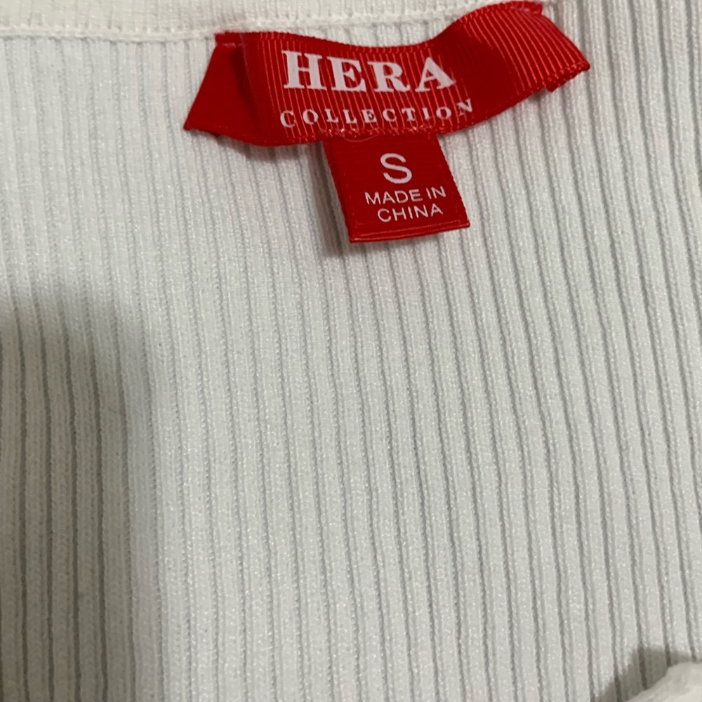 long sleeve crop top